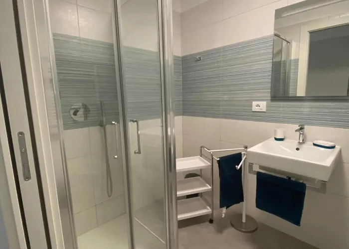 Appartamento Rivierarent L'angolo Di Anna Noli